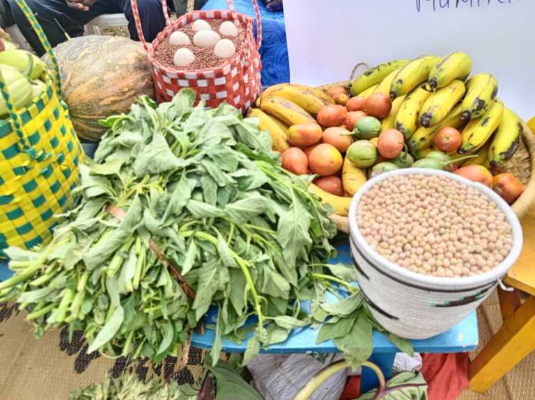 Bagaragaje ibyo bejeje