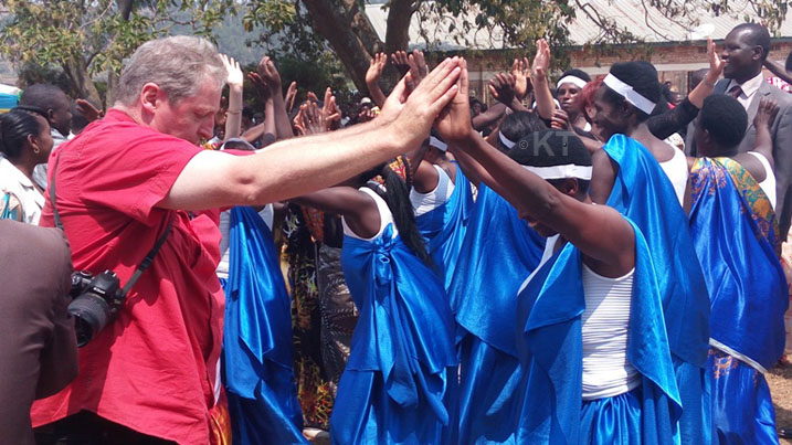 Ibirori byo kwizihiza isabukuru byanaranzwe no gucinya umudiho