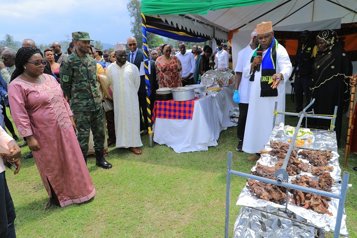 Bamuritse ibiribwa bijyanye n'imico yabo