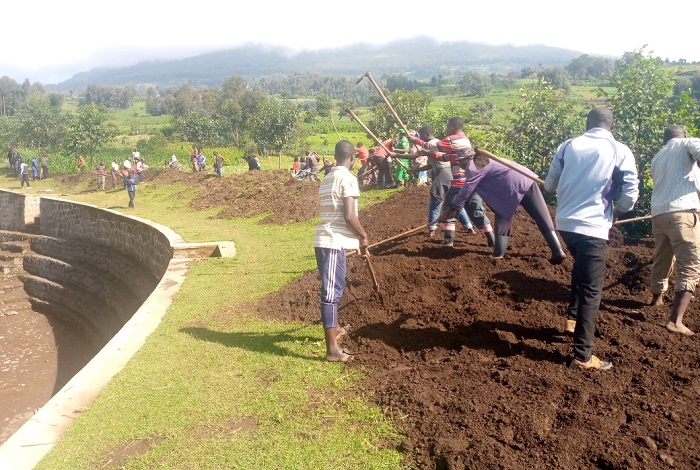 Kubungabunga uyu muyoboro amazi anyuramo ngo bizatuma atongera kwangiriza abaturage