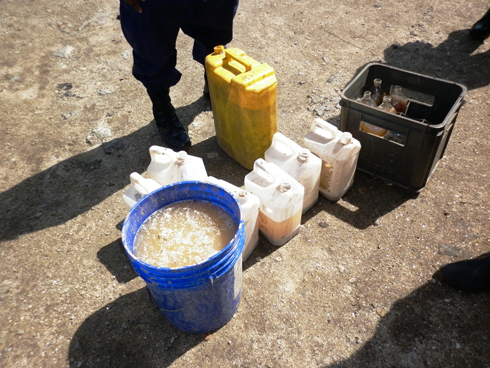 Umuturage ushatse gukora inzoga arasabwa kwegera ubuyobozi bukamufasha kureba niba yujuje ubuziranenge.