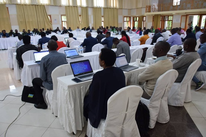 Inzego zitandukanye mu Ntara y'Amajyaruguru zasabwe kugira ubufatanye mu kurwanya ibiza