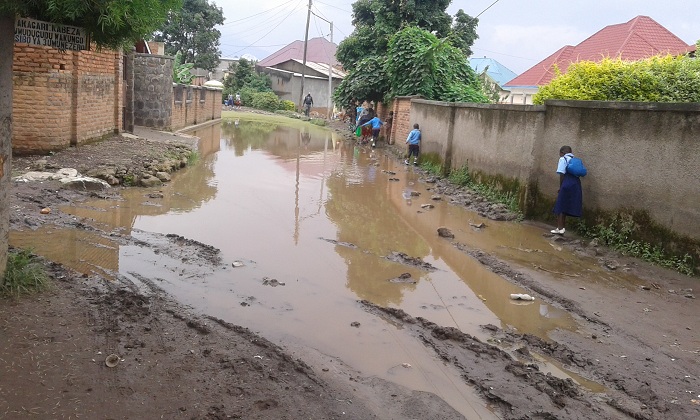 Ni umuhanda uteye impungenge cyane cyane ku bana