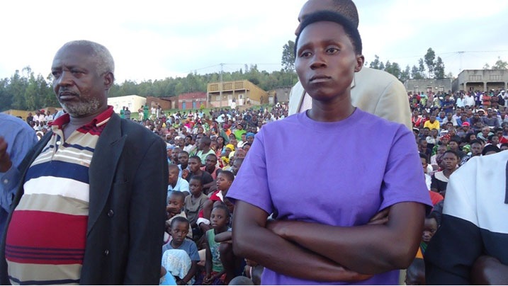 Ruhamya n'umukazana we yihakana.