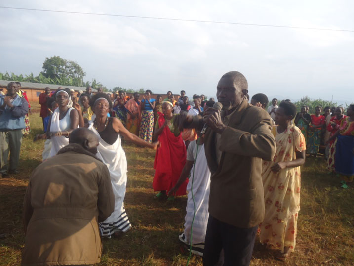 Ibyishimo byari byose muri iki gikorwa cy'ubukwe.