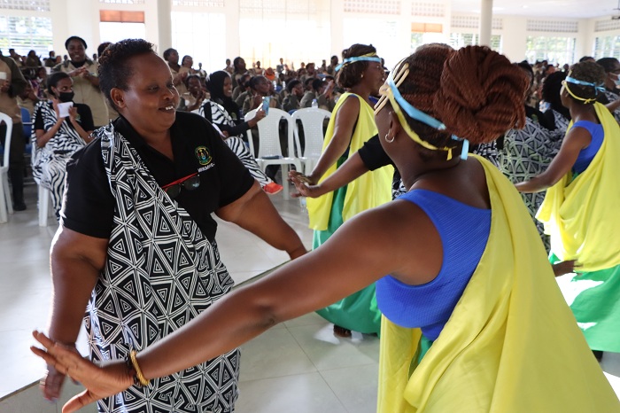 Byari ibyishimo kuri ba Mutimawurugo basoje itorero