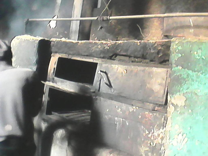 Ibyo amaze kugera ho byose abikesha ifuru y'imigati n'amandazi.