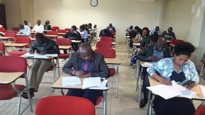 Hakenewe ababaruramari b'umwuga mu kurinda ibigo bya Leta n'ibyabikorera kugira ubukungu bujegajega