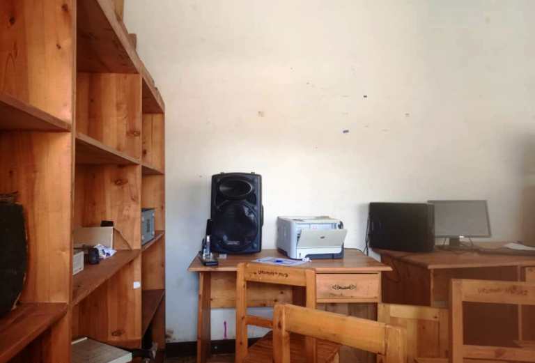 Bifuza guhabwa iki cyumba cyakoreragamo abafite ubumuga bw'ingingo ngo bamaze imyaka itanu batagikoreramo