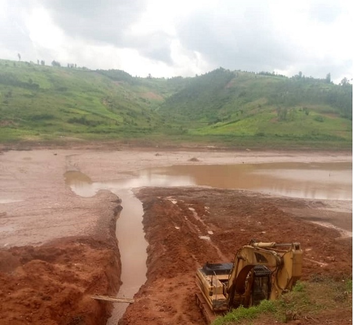 Amazi yari mu cyuzi cya Ruramira yakuwemo, hatangira ibikorwa byo gushakisha imibiri y