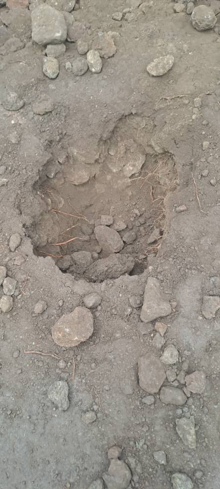 Iki cyobo cyarimo gicukurwa mu rugo biracyekwa ko ari cyo bashakaga kumutamo