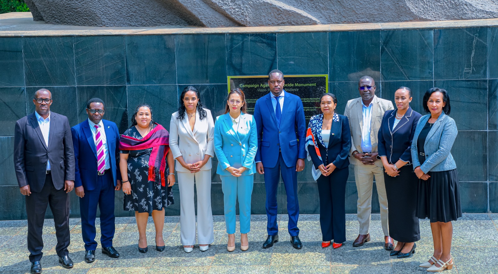 Impande zombi zunguranye ubunararibonye