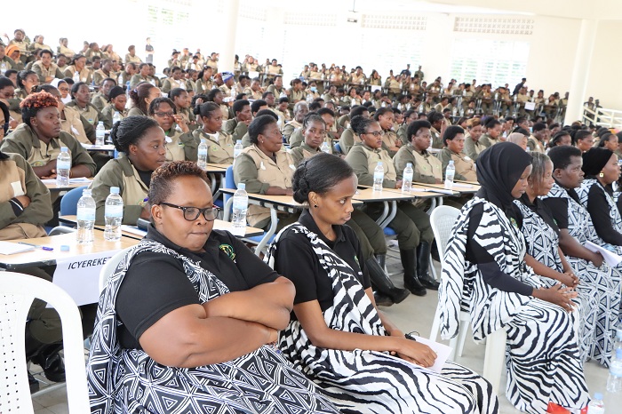 Biyemeje gufasha Igihugu mu kubaka imiryango itekanye
