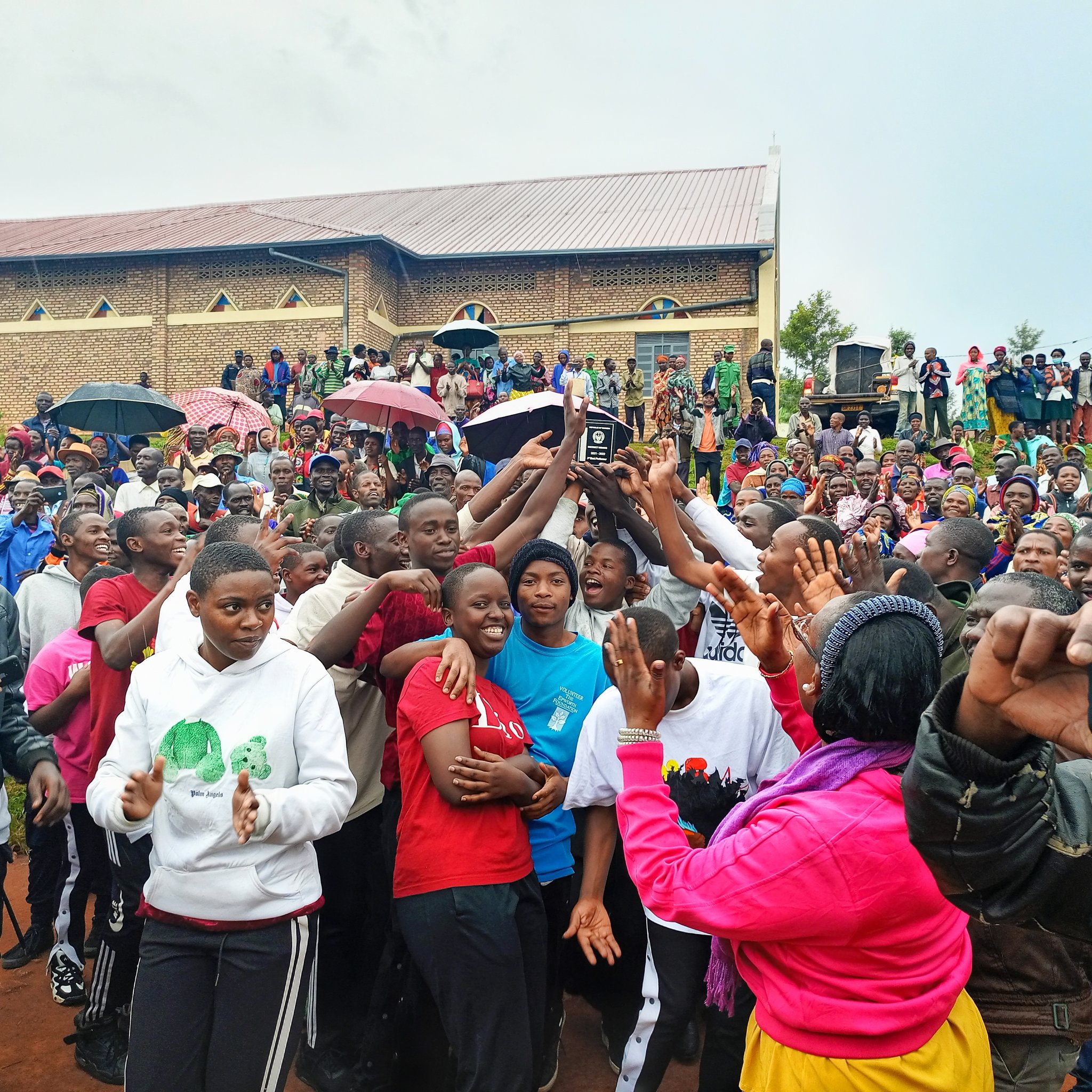 Byari ibyishimo hirya no hino mu mirenge