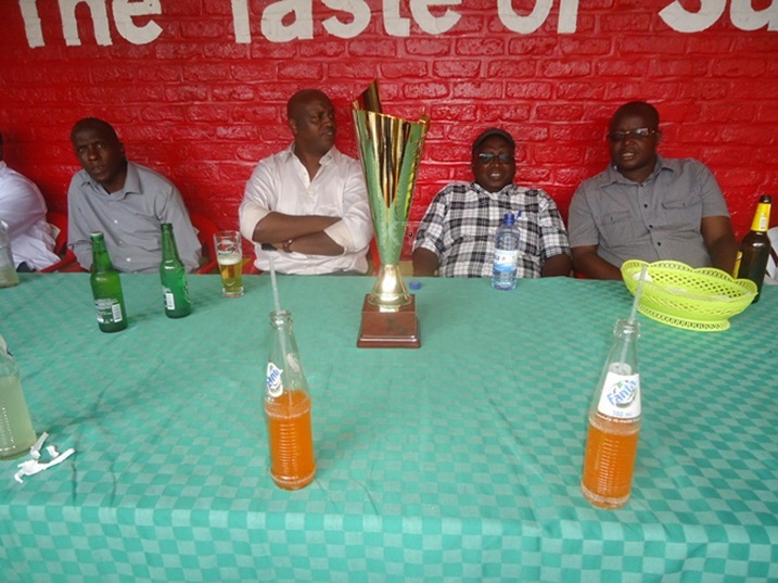 Iyi kipe yashimiwe n'abayobozi bayo