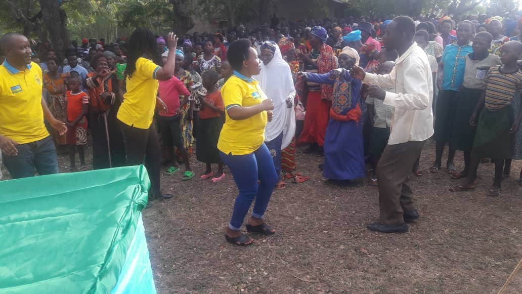 Iki cyumweru cyatumye abajyanama n'abo bahagarariye barushaho gusabana