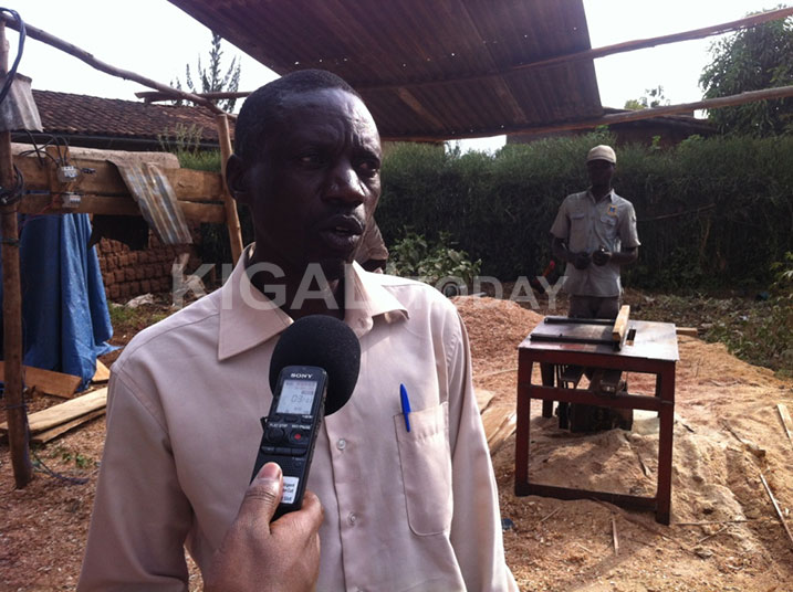 Ikibazo cy'umuriro muke ngo kirababangamiye.