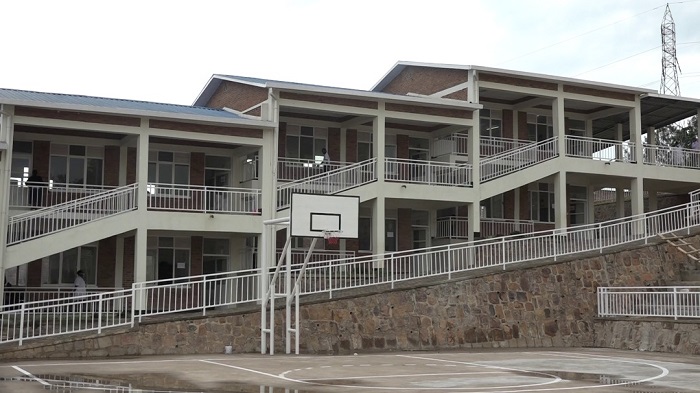 Iki kibuga cya basketball ni kimwe mu bikorwa byubatswe