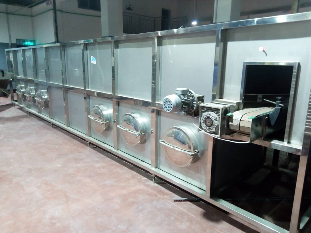 Imashini ihererekanya amacupa