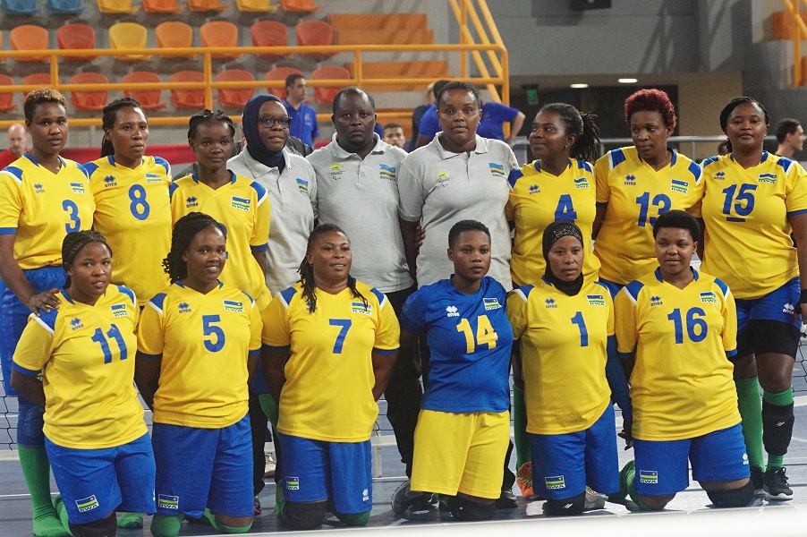 Ikipe y'abagore yakinnye imikino ibiri itsinda umwe itsindwa undi