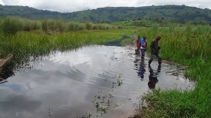 Bifuza kubakirwa ikiraro cyo mu kirere ngo kibakize kuvogera Urugezi