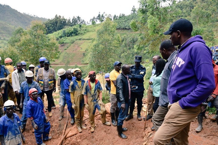 Abayobozi nabo bari bahari