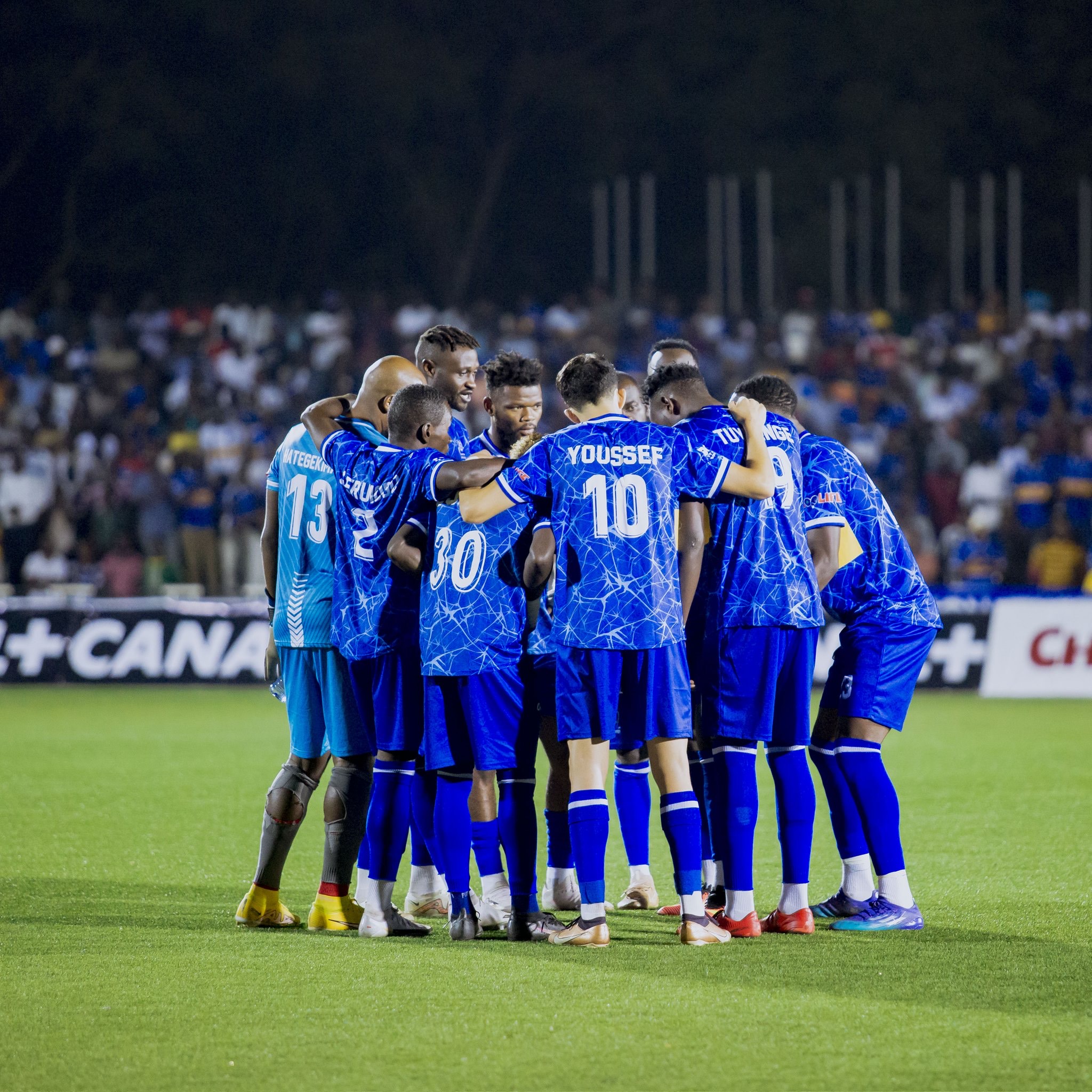 Rayon Sports yaserutse mu mwambaro mushya