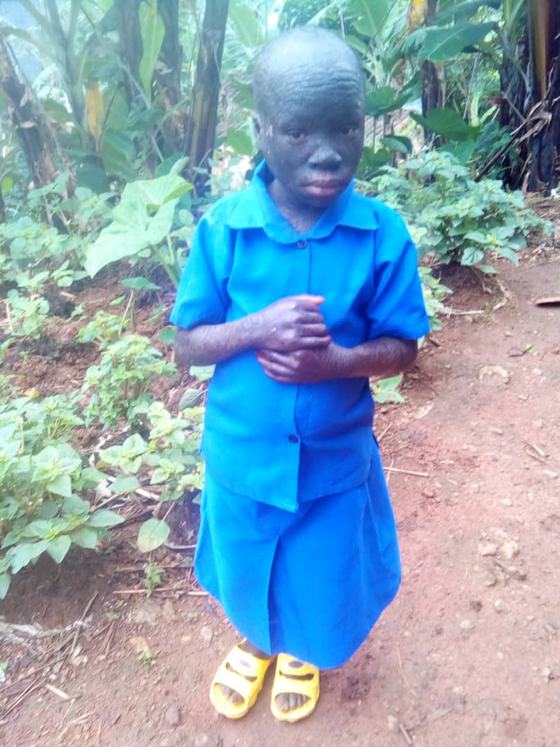 Imanifashe Divine akomeje kwiga ashyizeho umwete