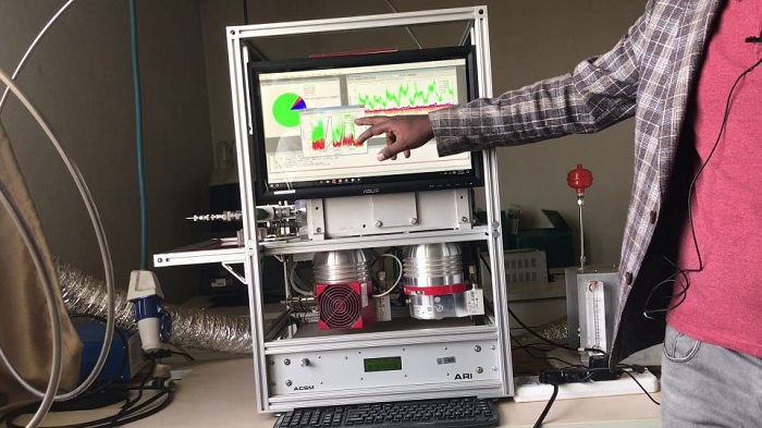 Izi mashini zifashishwa mu bumenyi bw'ikirere