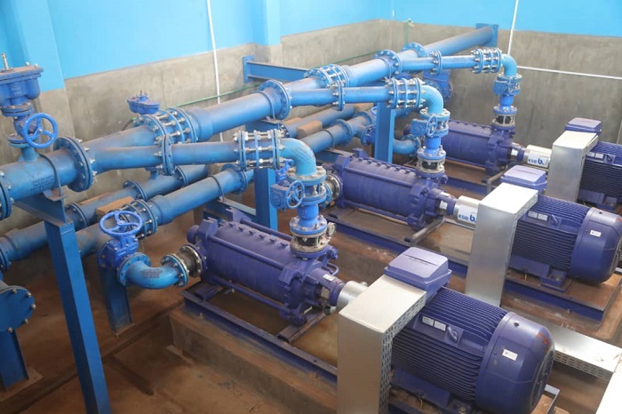 Imwe mu mashini (Pumping Stations) zirindwi zashyizweho zisunika amazi