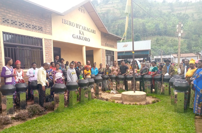 Nyuma yo guhabwa amashyiga ya rondereza biyemeje kugira uruhare mu kubungabunga ibidukikije 