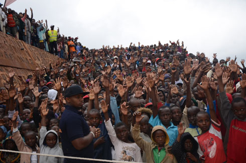 Imbaga nyamwinshi yanejejwe n