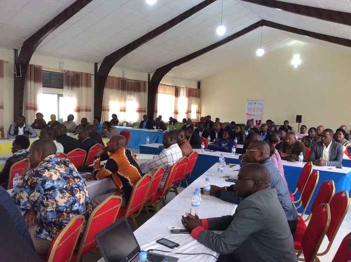 Ababyeyi, abarezi n'abo mu buvuzi basabwe gusenyera umugozi umwe mu rwego rwo kugabanya ubukana bw'ikibazo cy'abana baterwa inda imburagihe