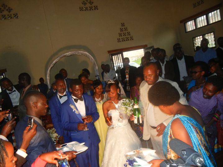 Bakiranywe ubwuzu...