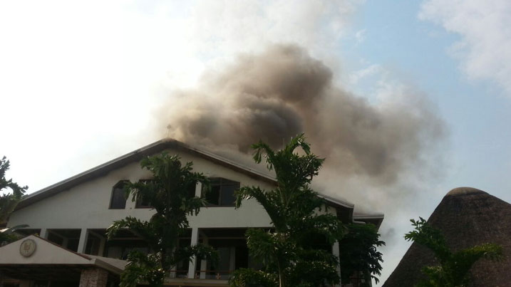 Biracyekwa ko yaba yatewe n'insinga z'amashanyarazi. 