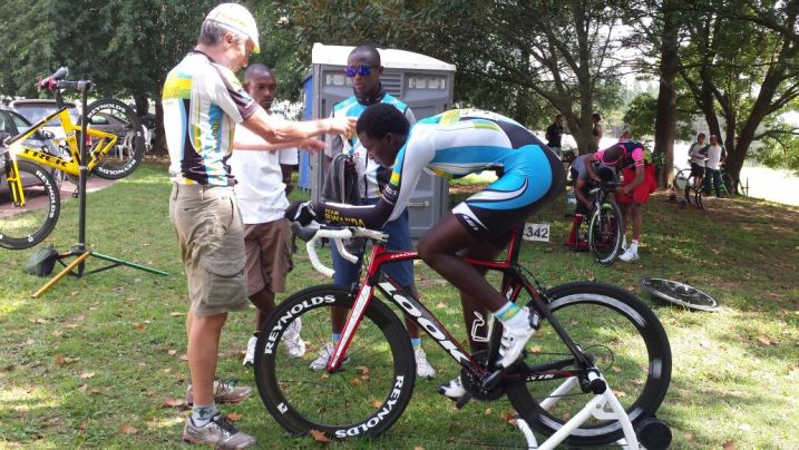 Rukara nkuko bamwita yabanje kumva inama z'umutoza Jonathan Boyer mbere yo guhatana n'abami ba Afurika