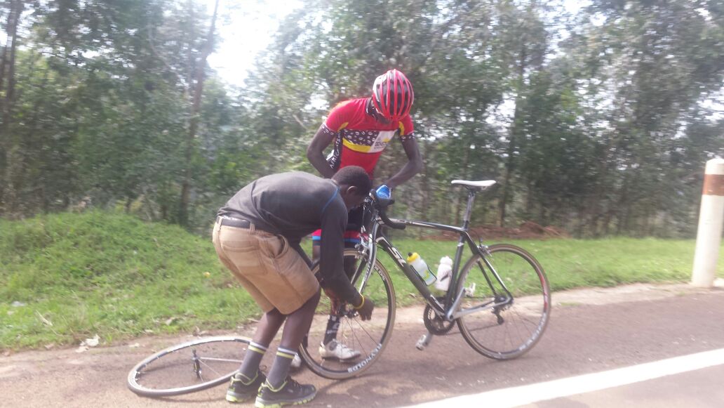 9h 30 Mugisha Samuel yatobokesheje ipine