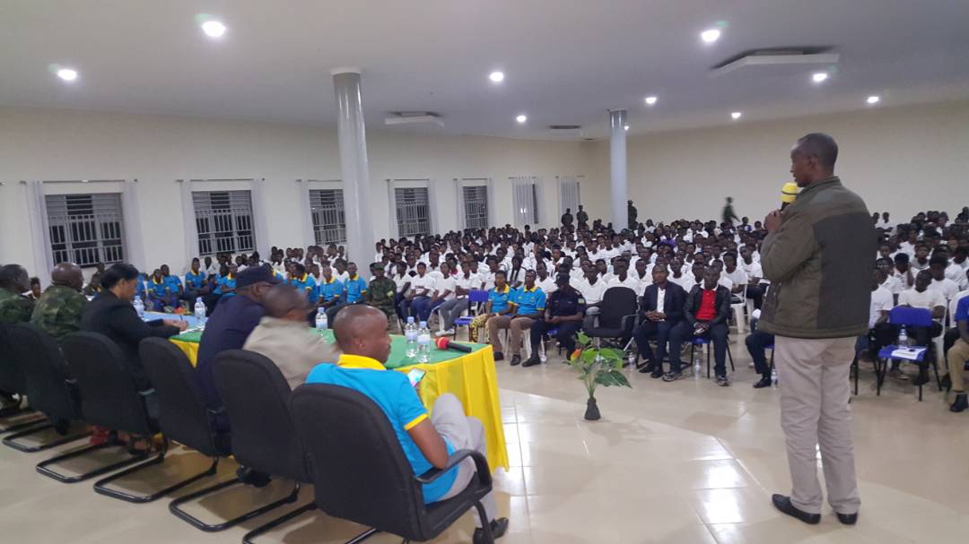 Umuyobozi w'Akarere Rwamurangwa Stephen atanga impanuro