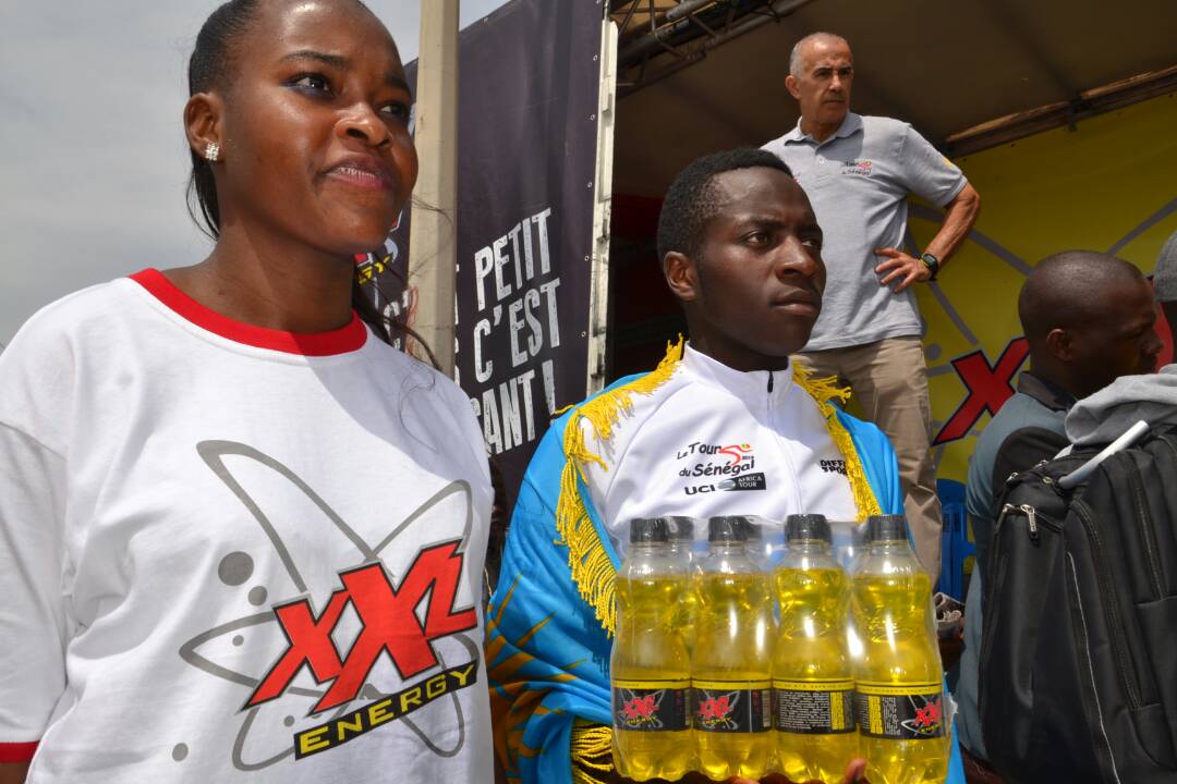 Munyaneza Didier yahawe ibihembo bitandukanye