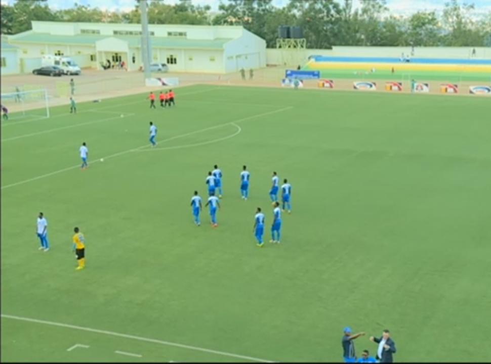 Rayon Sports n'abasifuzi basubira mu rwambariro