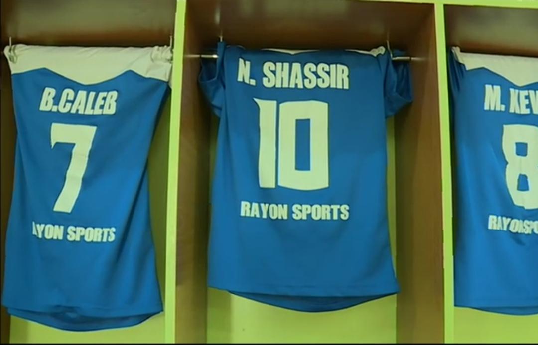 Mu rwambariro Rayon Sports mbere y'umukino yari ihari yonyine