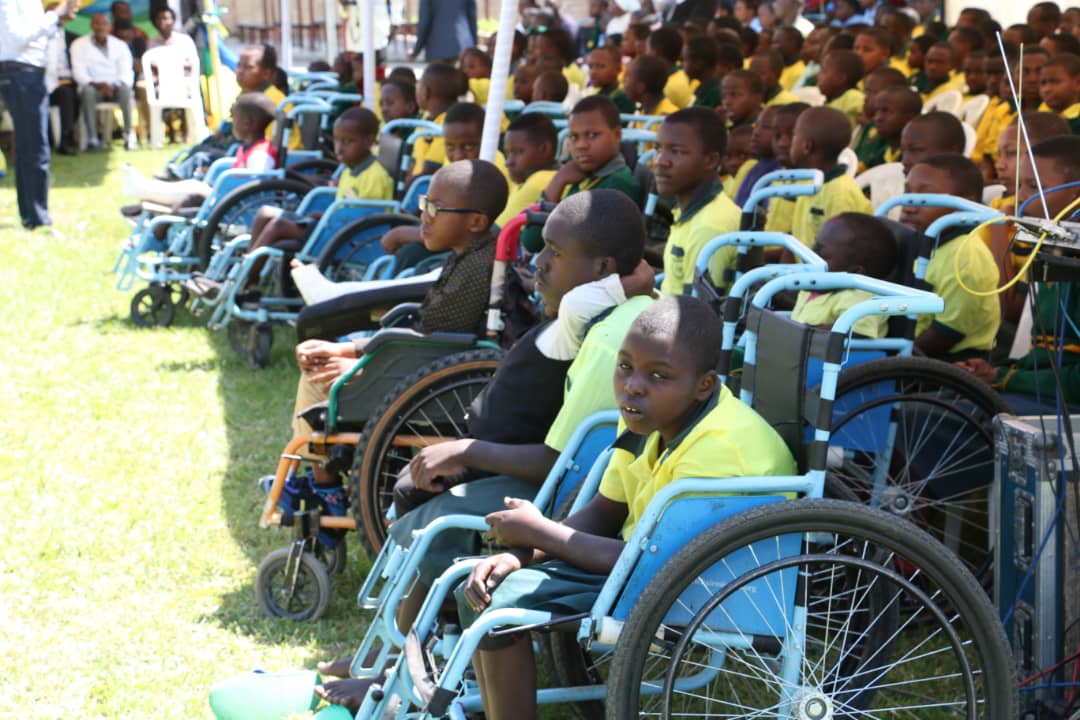 Bamwe mu bana baharererwa