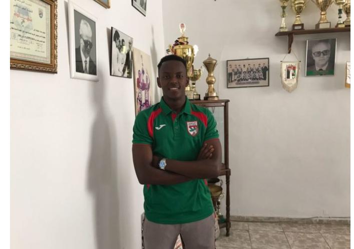 Yamaze guhabwa umwambaro w