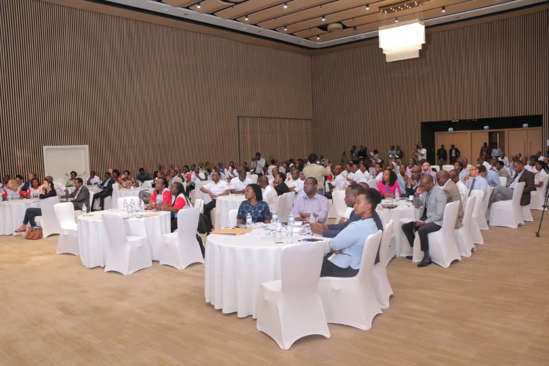 Abitabiriye iyi nama