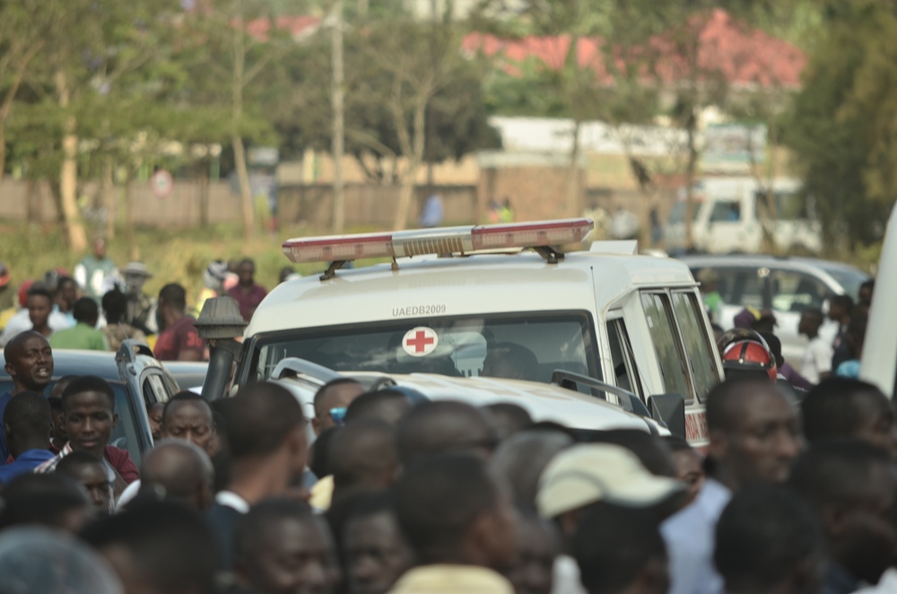 Kwinjira muri Stade byari ingorabahizi, ndetse n'Imbangukiragutabara byagoranye kugira ngo yinjire
