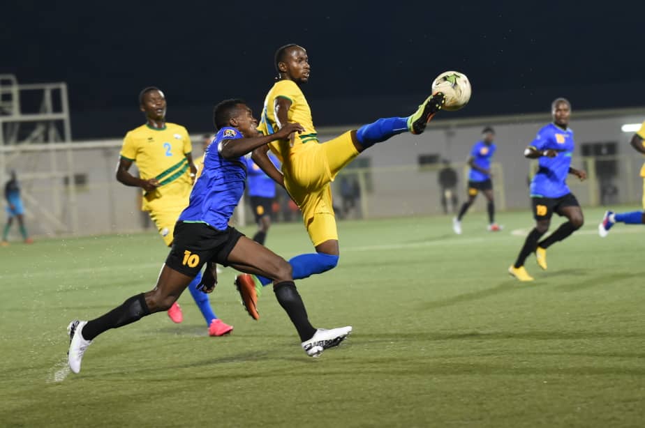 Manzi Thierry nawe yari ahagaze neza mu bwugarizi