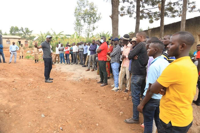 Abaturage basabwe gukomeza ubufatanye