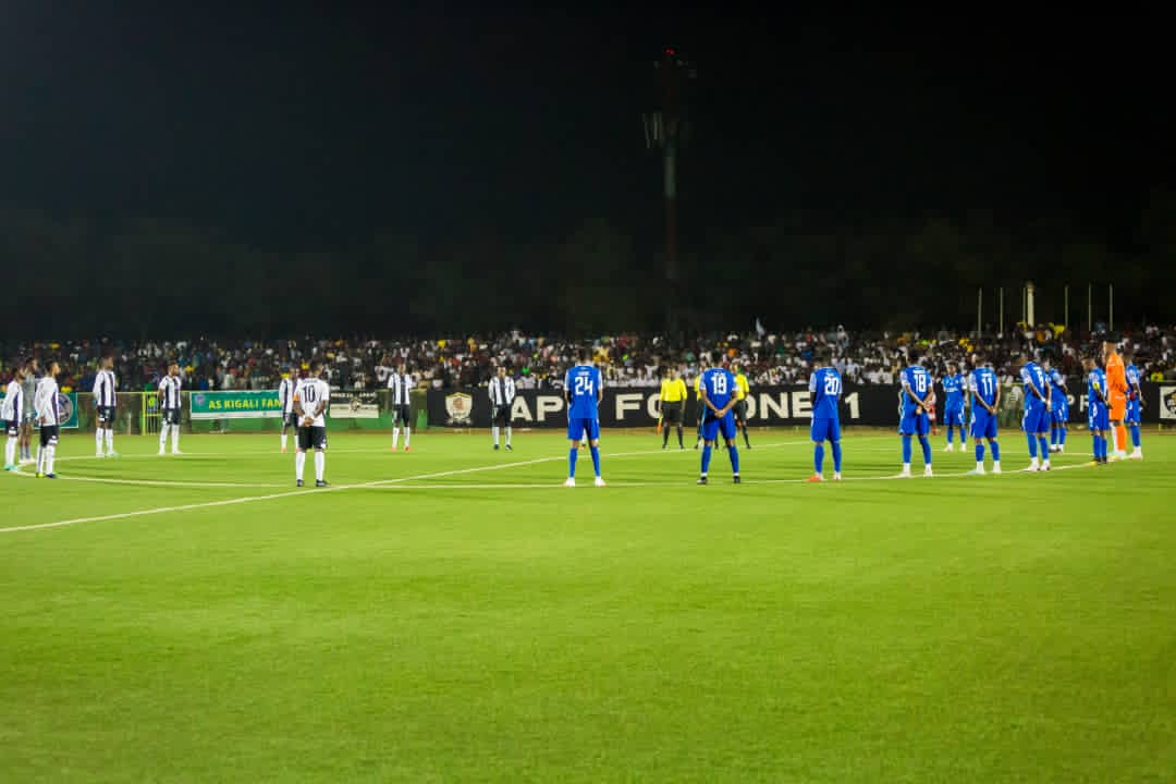 Habanje gufatwa umunota wo kwibuka Karenzi Khassim wakiniye Rayon Sports n'Amavubi