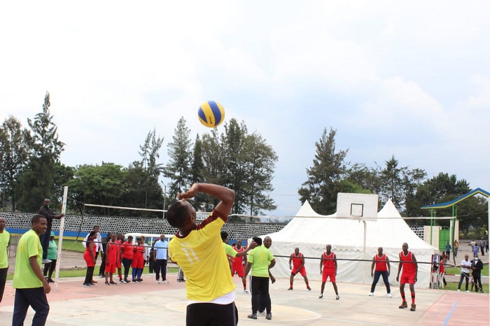 Bakinnye na Volleyball 