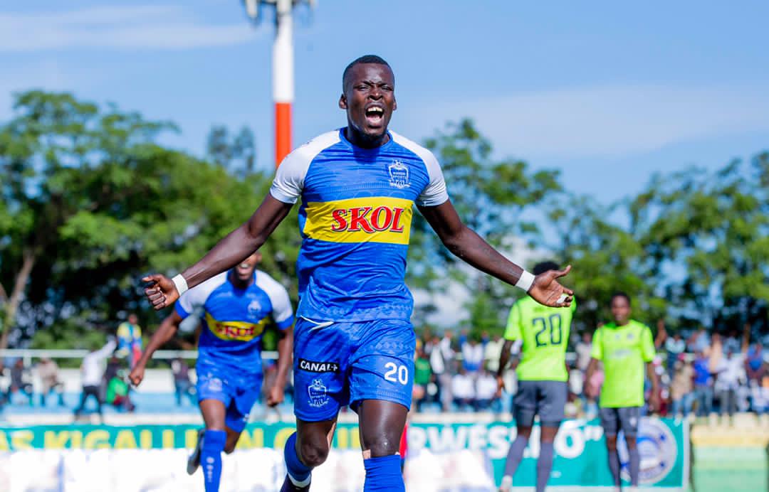 Musa Esenu watsindiye Rayon Sports